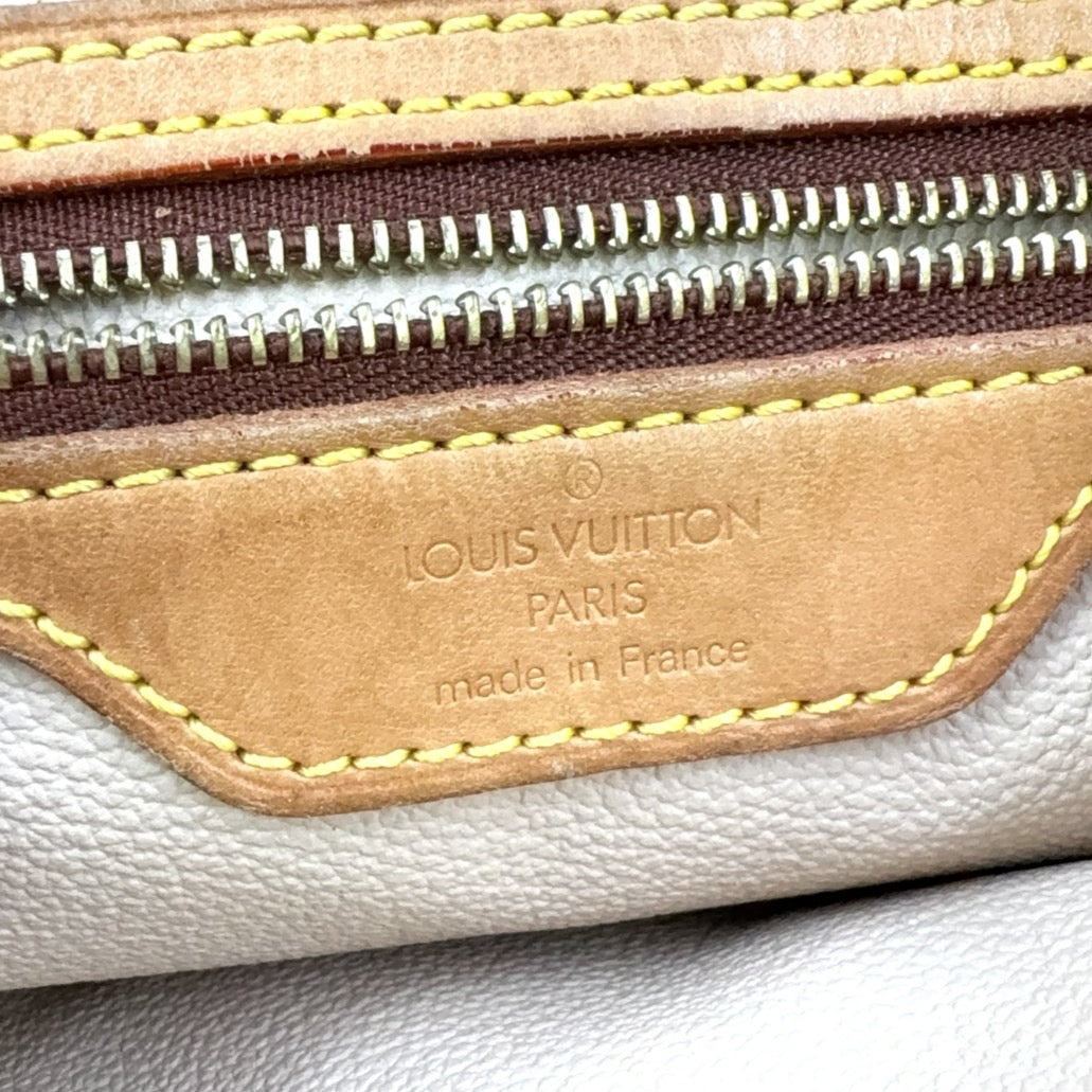 LOUIS VUITTON BUCKET BAG WITH ACCESSORIES ON CHAIN