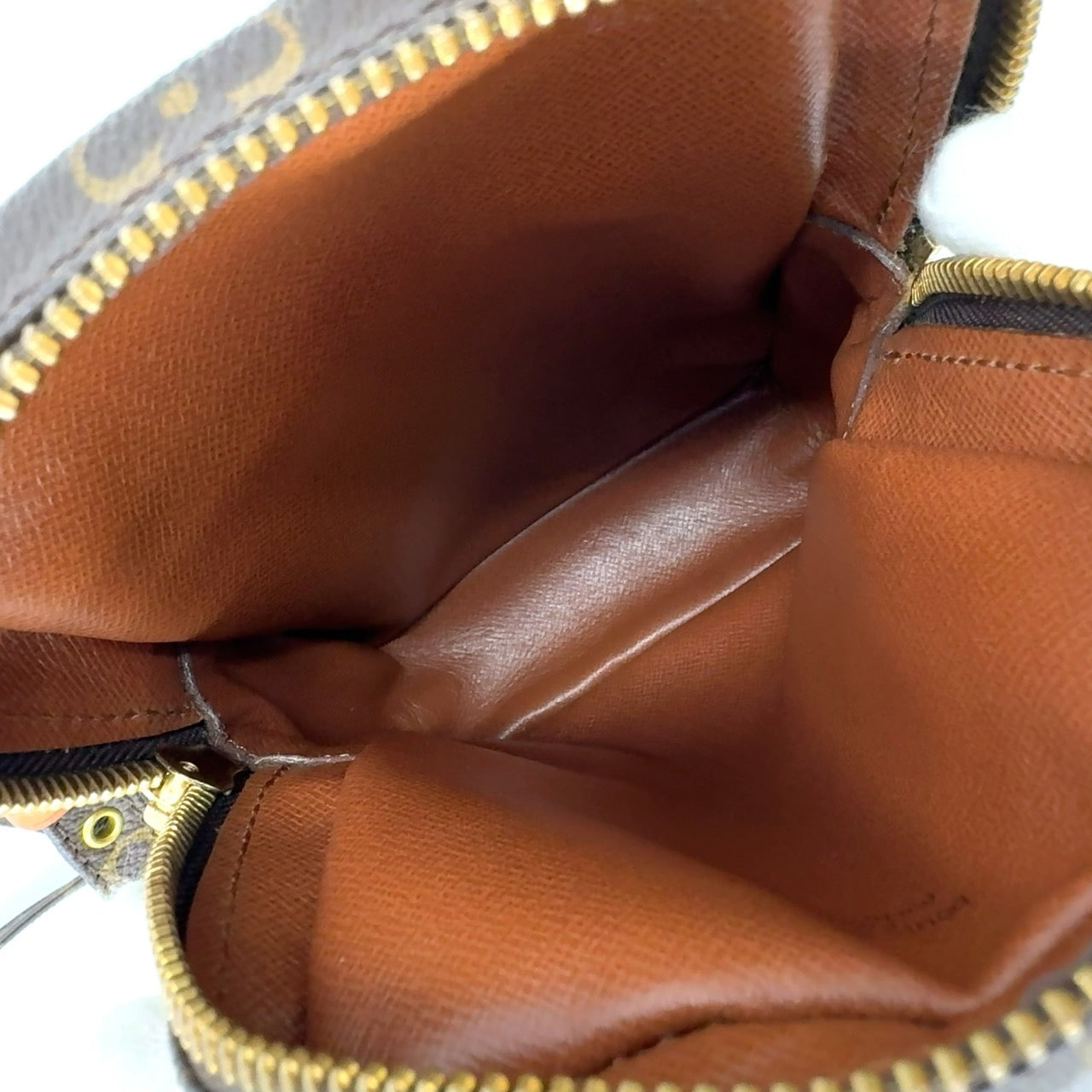 LOUIS VUITTON MINI AMAZONE MONOGRAM