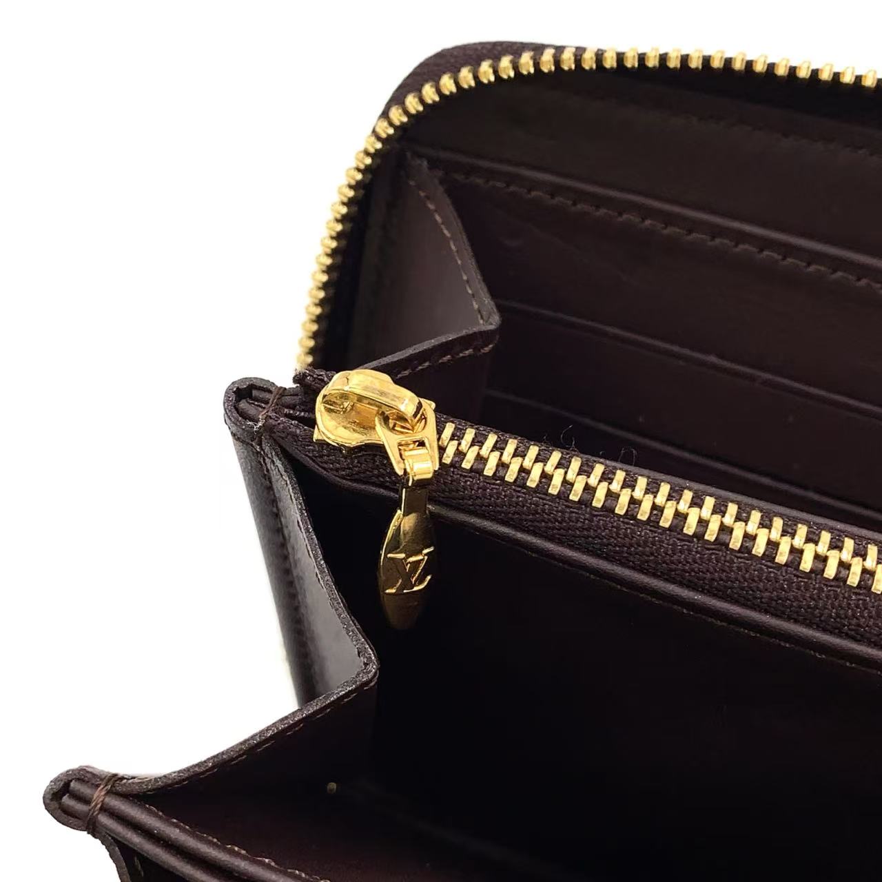 LOUIS VUITTON AMARANTE VERNIS ZIPPY WALLET