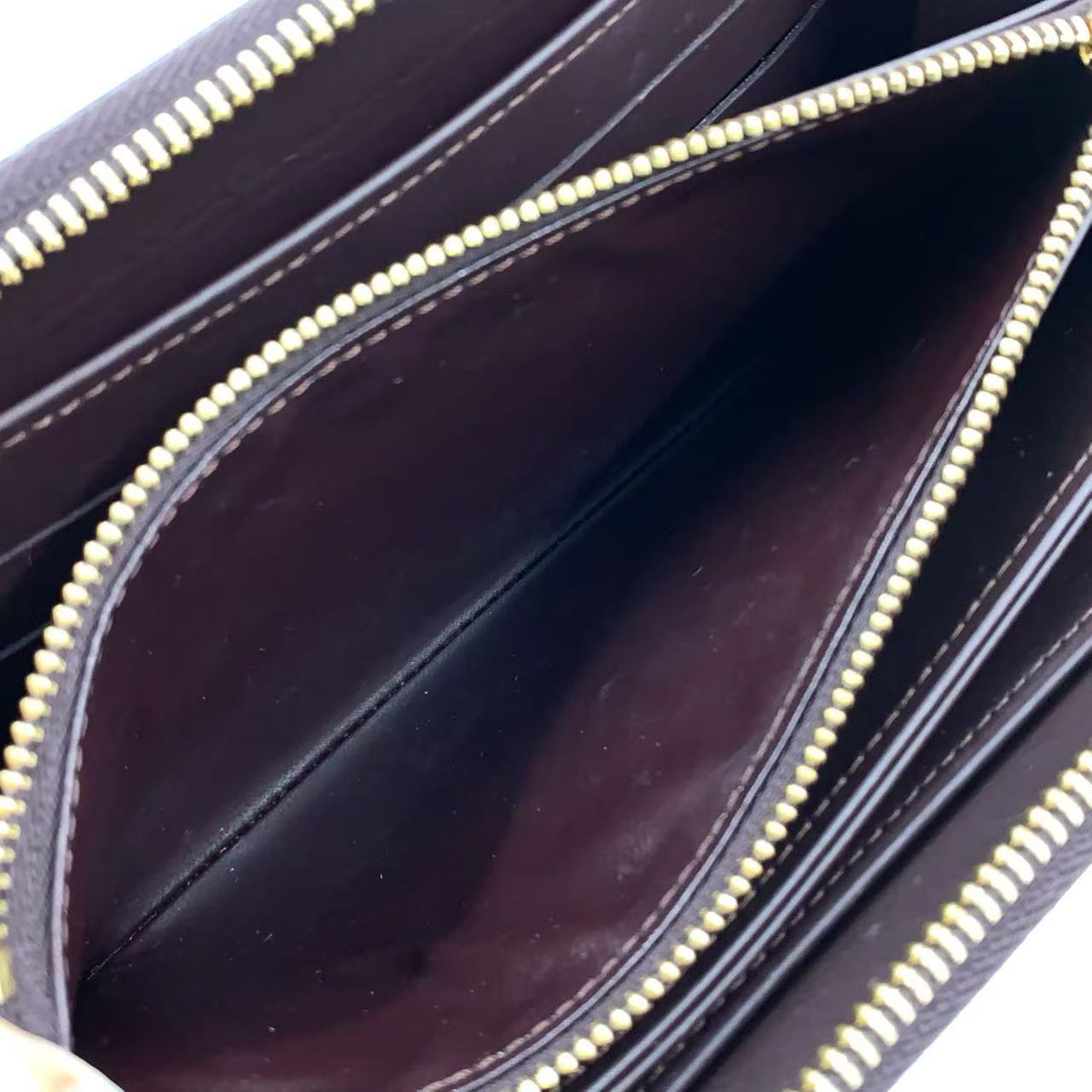LOUIS VUITTON AMARANTE VERNIS ZIPPY WALLET
